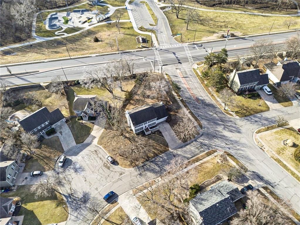 8645 Greenwood Lane — photo 40