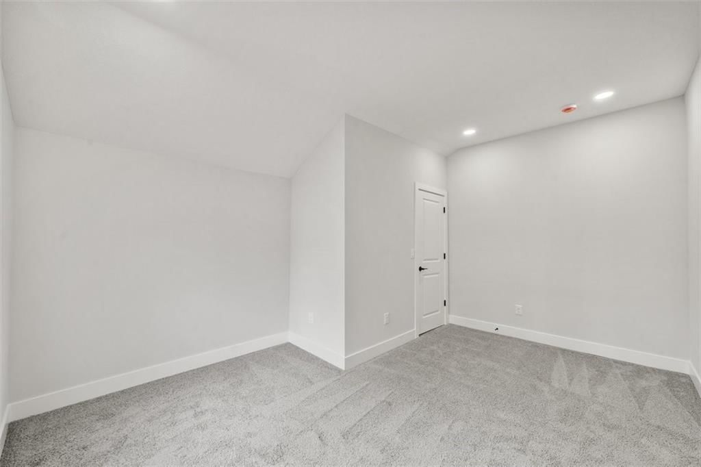 8741 Barber Avenue — photo 17