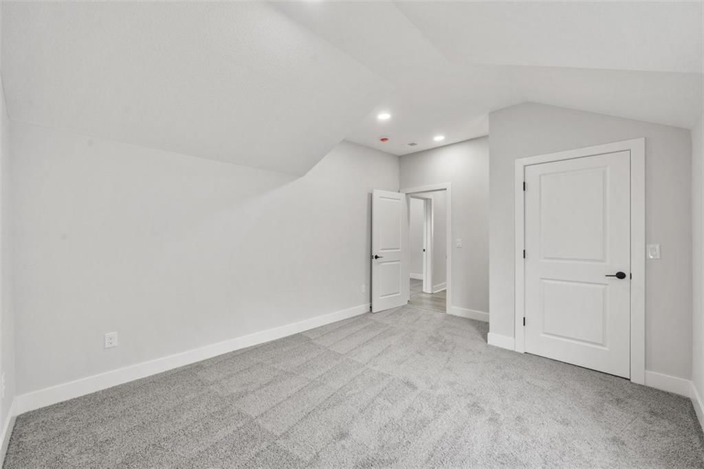 8741 Barber Avenue — photo 19