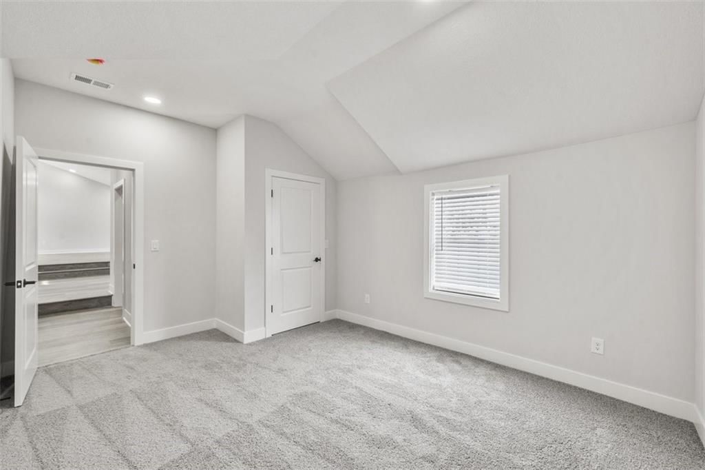 8741 Barber Avenue — photo 20
