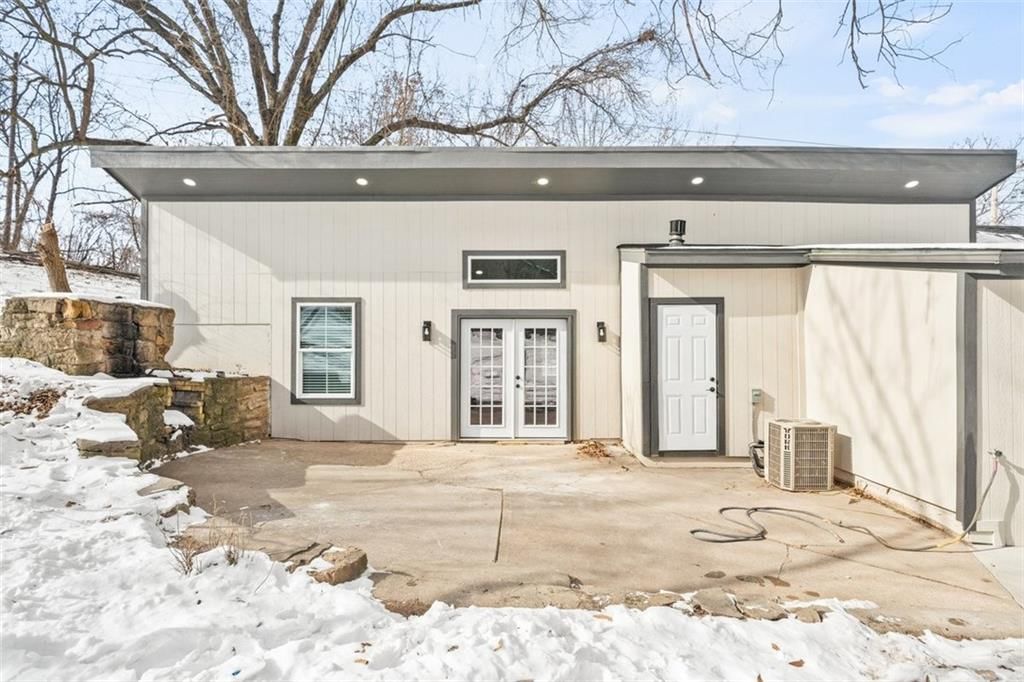 8741 Barber Avenue — photo 27