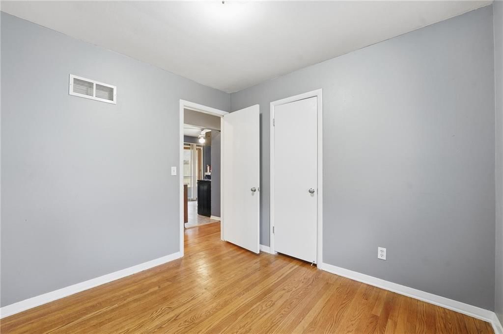 8309 W 92nd Street — photo 11