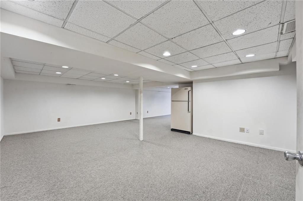 8309 W 92nd Street — photo 17