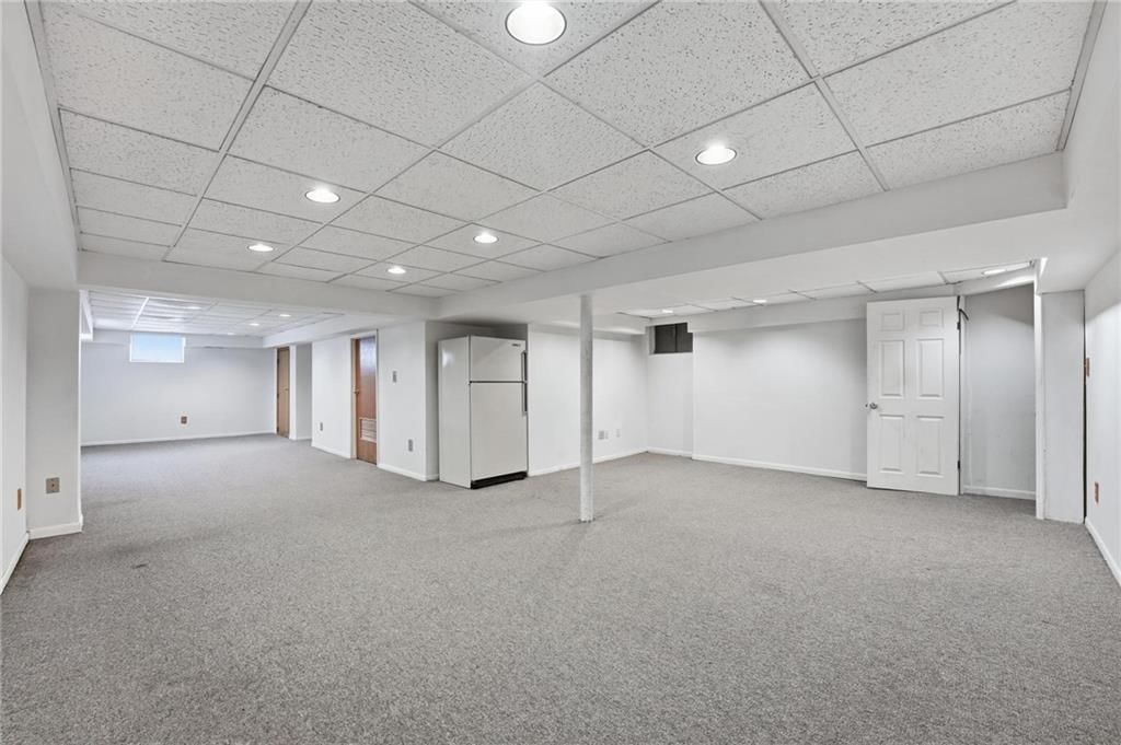 8309 W 92nd Street — photo 18