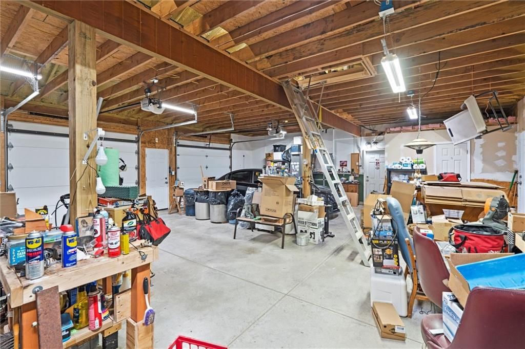 17739 Eisenhower Road — photo 4
