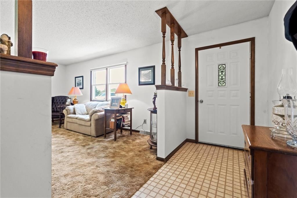17739 Eisenhower Road — photo 12