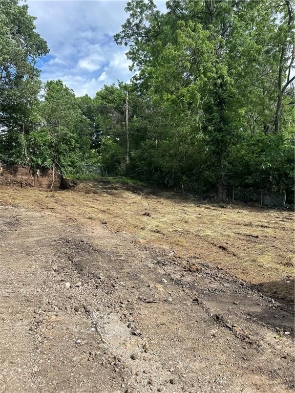 4023 Highland Avenue — photo 4