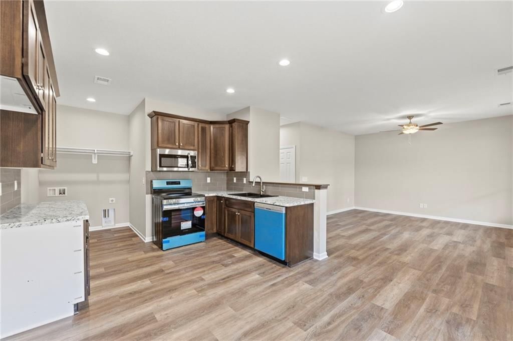 846 Hamblin Street — photo 11
