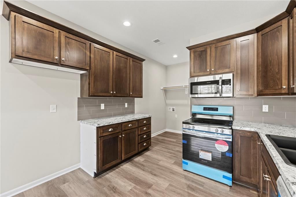 846 Hamblin Street — photo 13