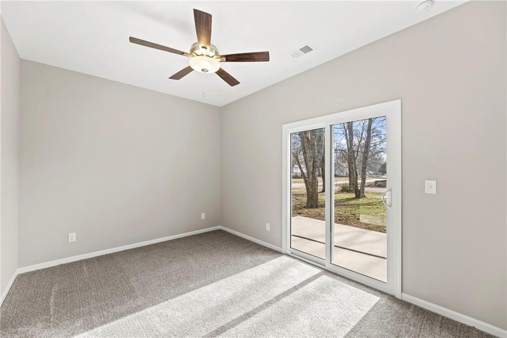 846 Hamblin Street — photo 17