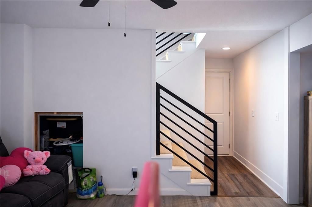 2228 Chanticleer Street — photo 21