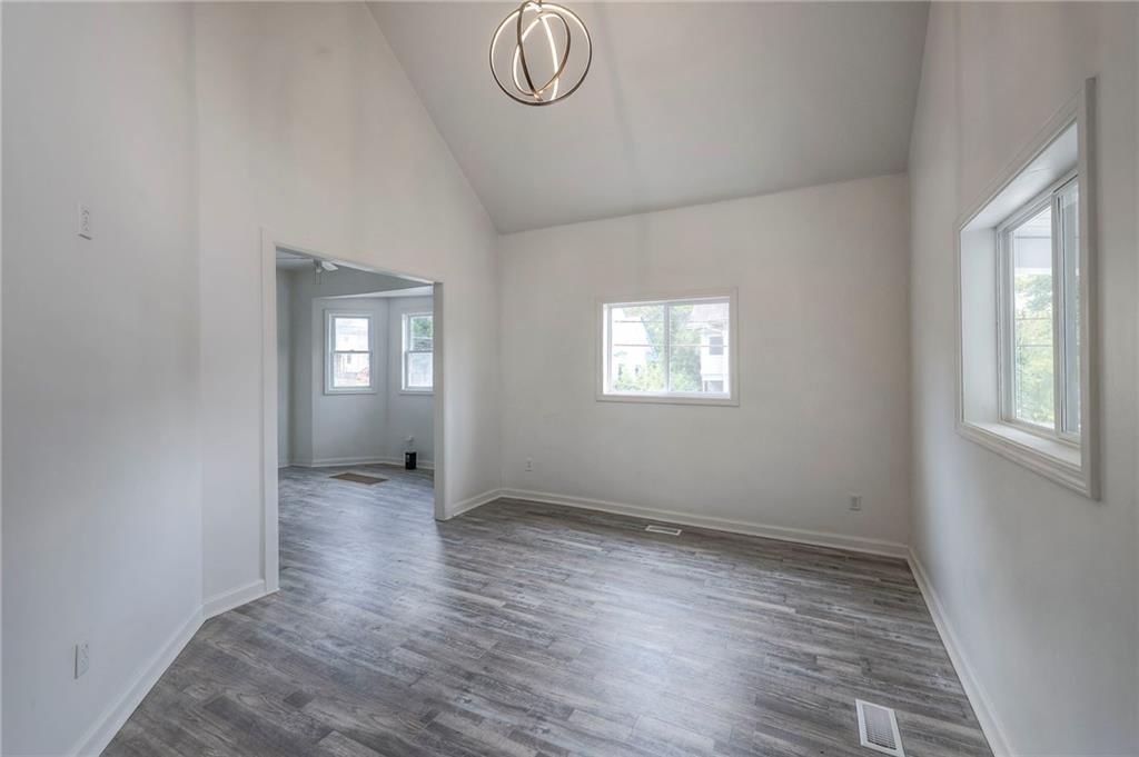 3237 Park Avenue — photo 4