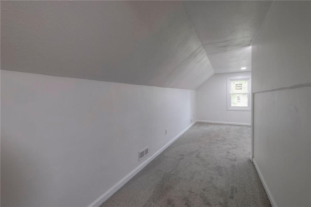 3237 Park Avenue — photo 32
