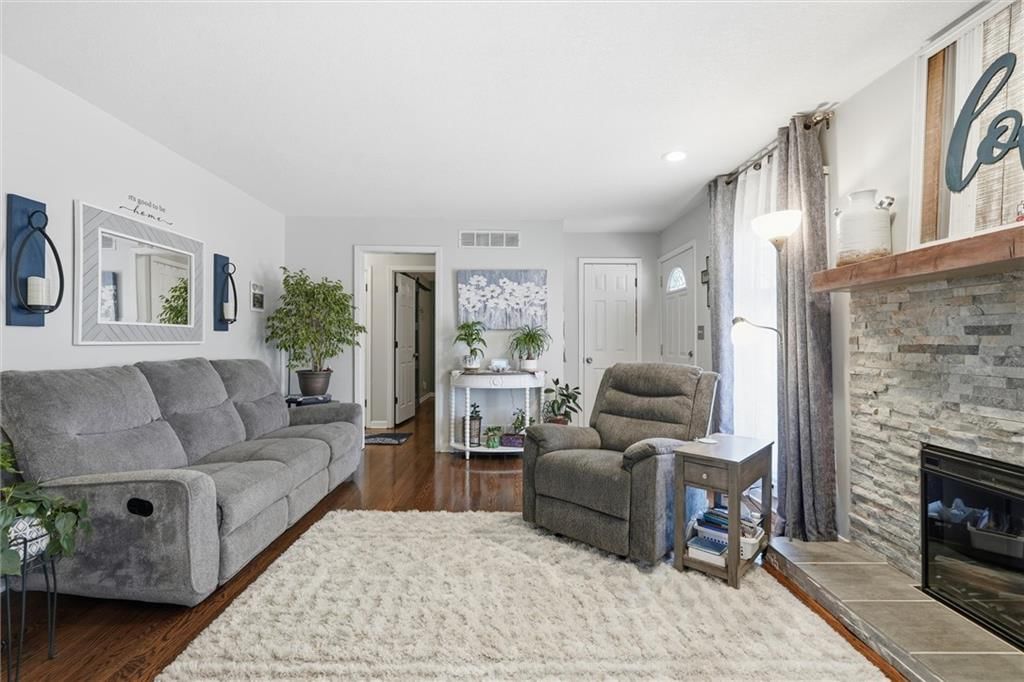 7131 Robinson Street — photo 6