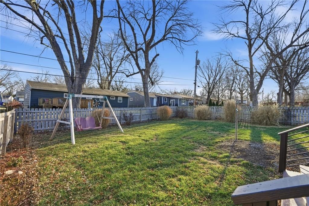 7131 Robinson Street — photo 27