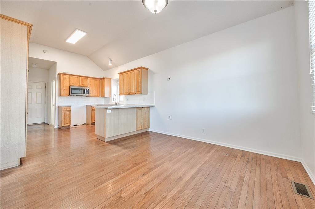 123 N Indian Wells Drive — photo 11