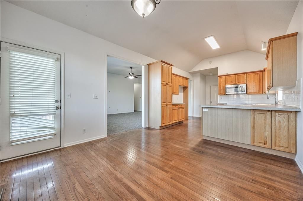 123 N Indian Wells Drive — photo 12