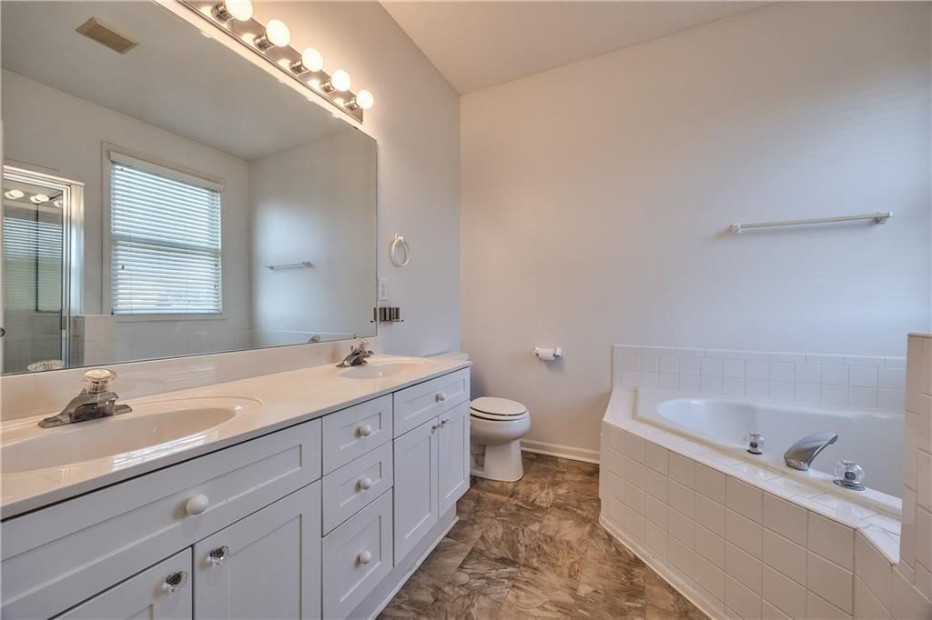 123 N Indian Wells Drive — photo 16