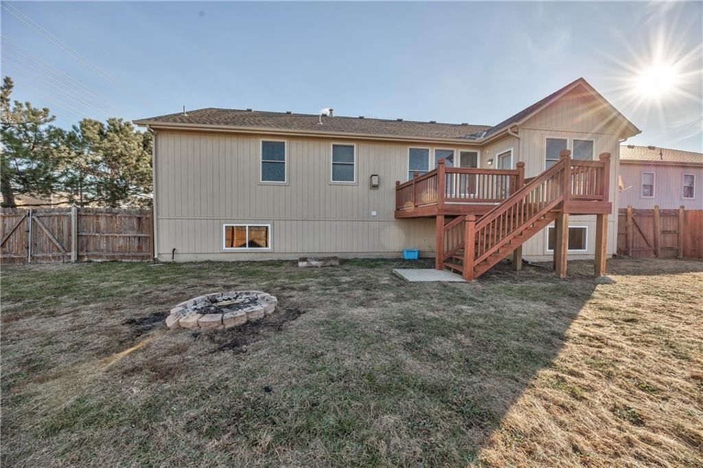 123 N Indian Wells Drive — photo 32