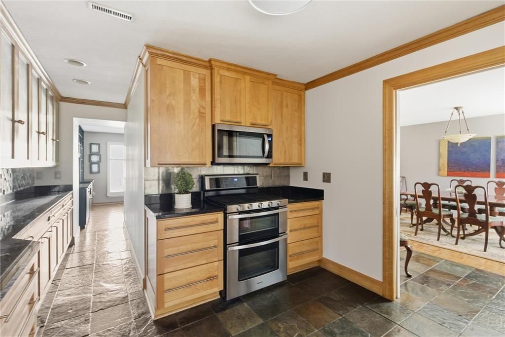6216 Ash Street — photo 15