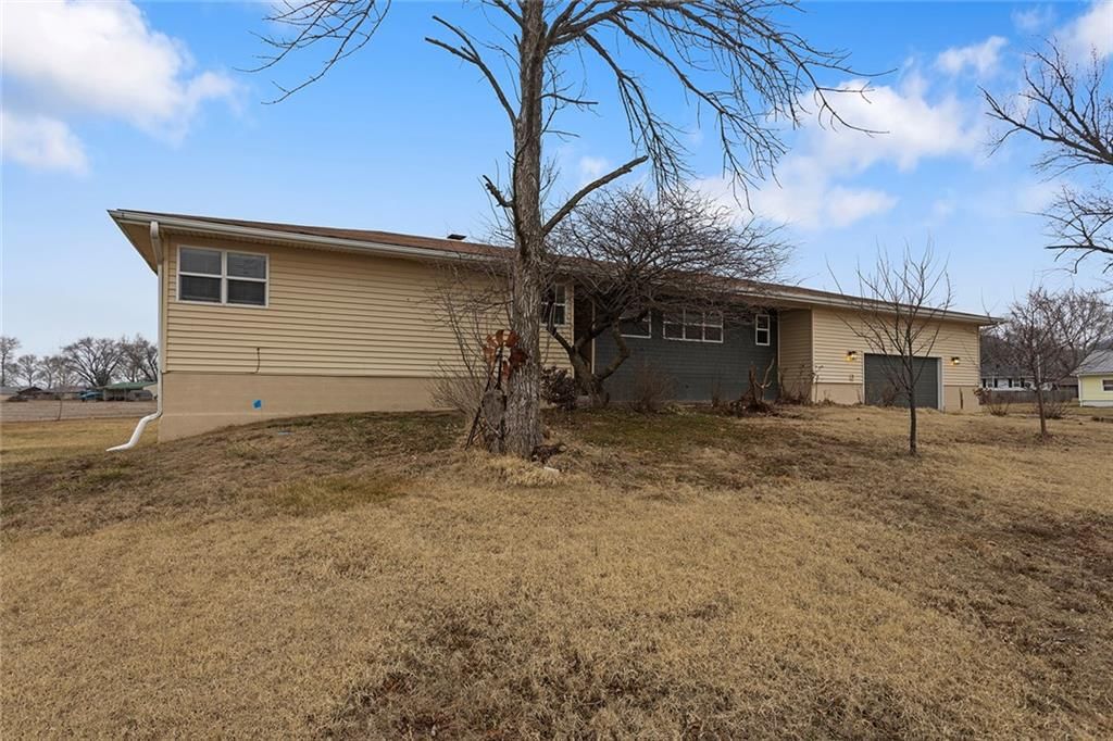 200 Lakecrest Boulevard — photo 7
