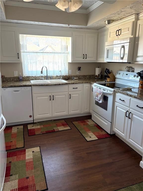 2700 Fairway Drive — photo 9