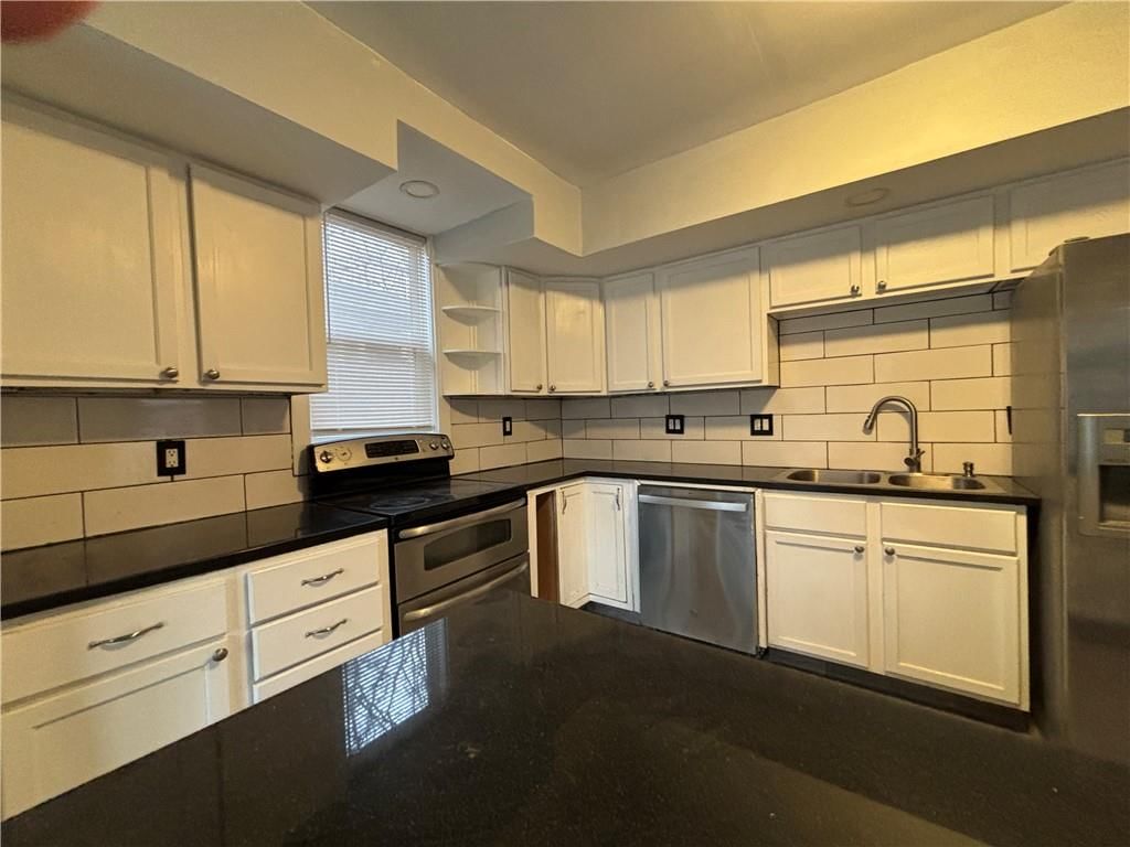 3001 Felix Street S — photo 6