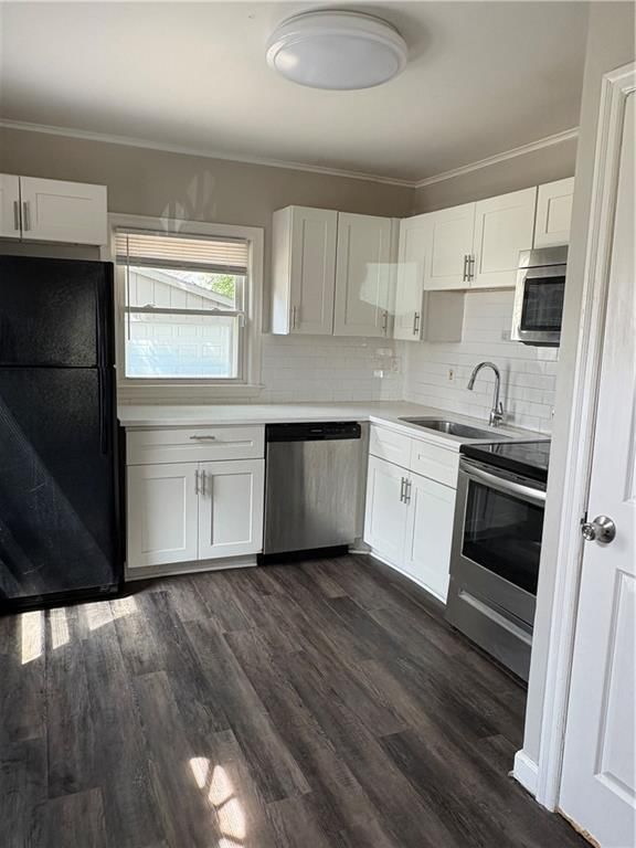 230 S Huttig Avenue — photo 8