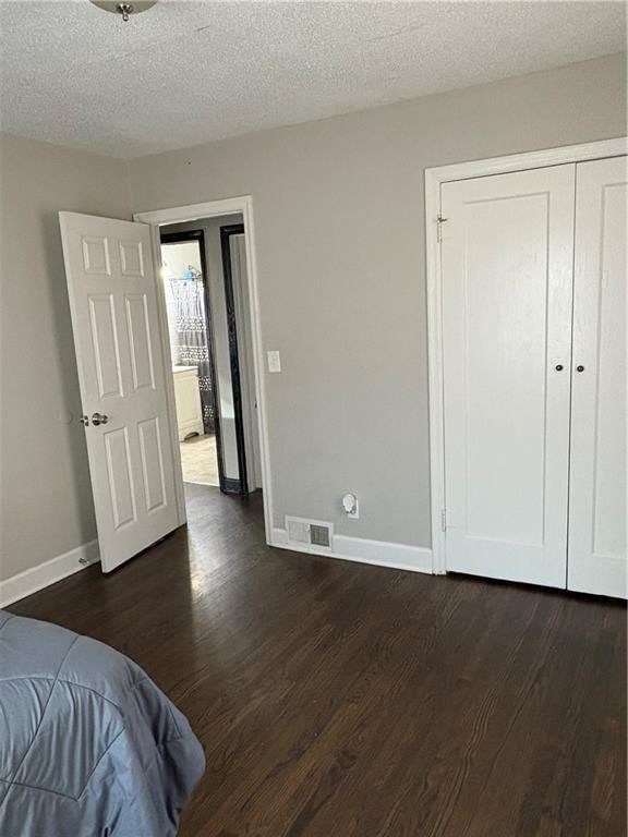 230 S Huttig Avenue — photo 12