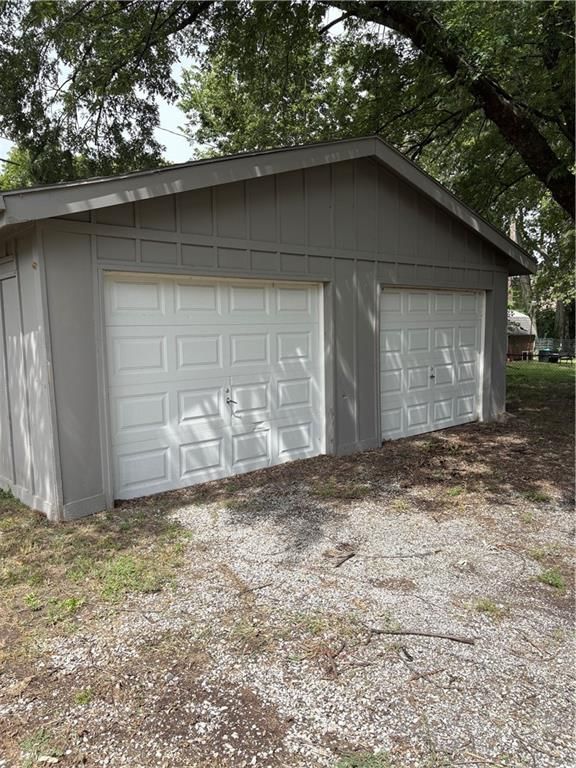 230 S Huttig Avenue — photo 19