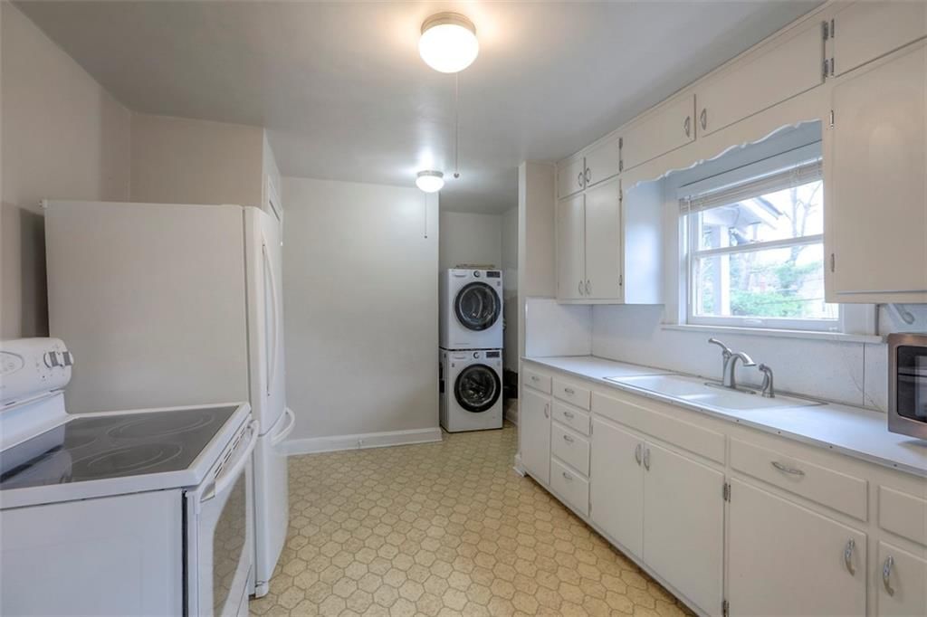 1109 W 75th Terrace — photo 16