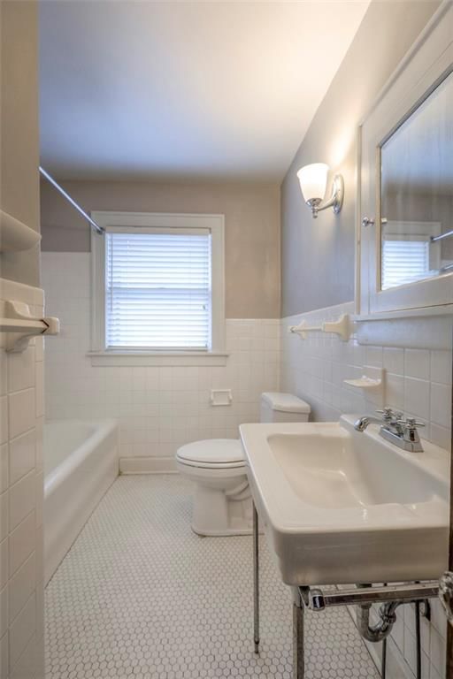 1109 W 75th Terrace — photo 22