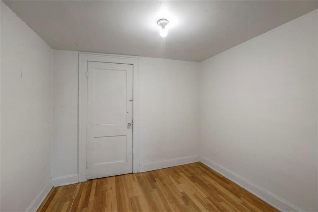 1109 W 75th Terrace — photo 29