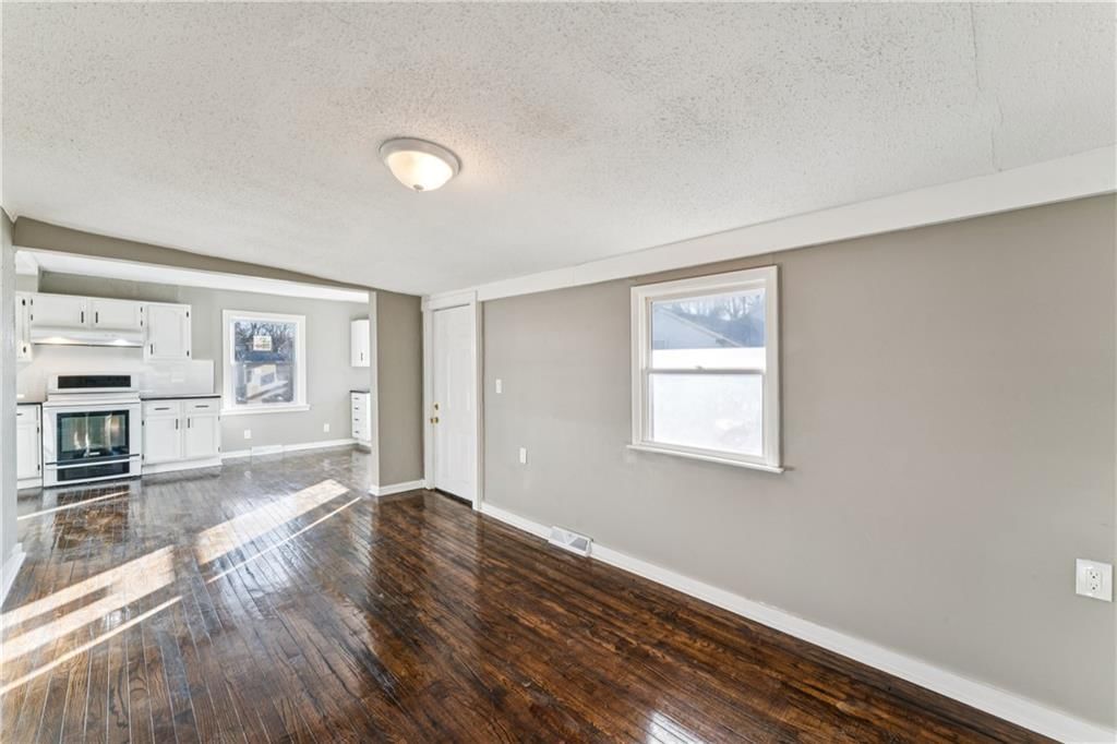 4456 N Bellefontaine Avenue — photo 11