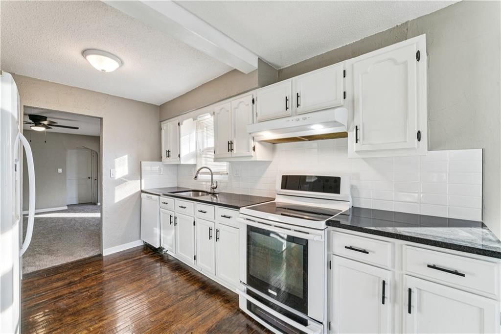 4456 N Bellefontaine Avenue — photo 13