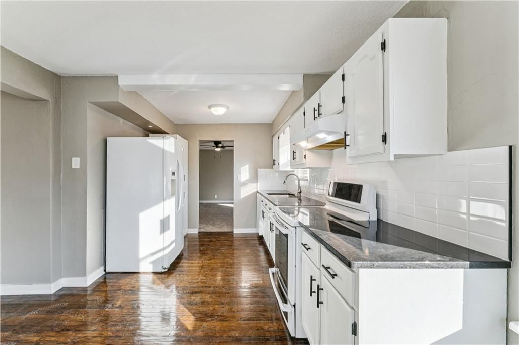 4456 N Bellefontaine Avenue — photo 17