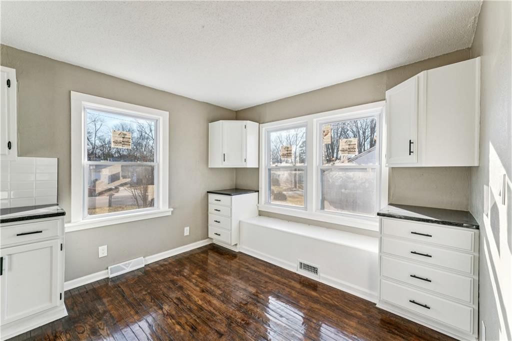 4456 N Bellefontaine Avenue — photo 18