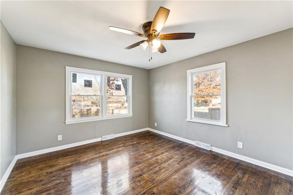 4456 N Bellefontaine Avenue — photo 21