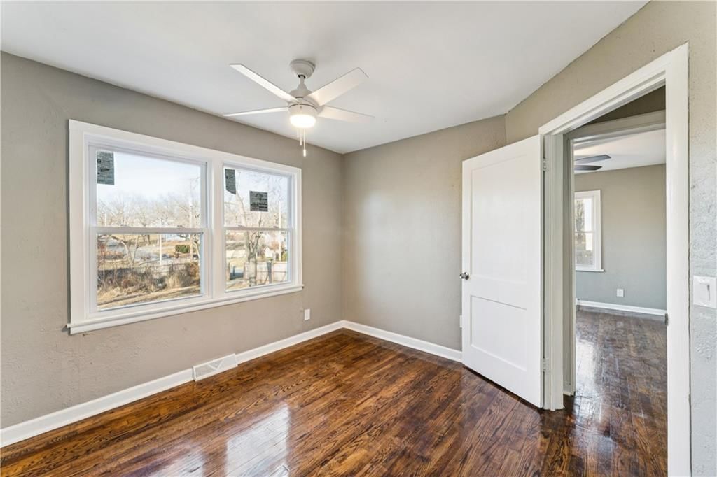 4456 N Bellefontaine Avenue — photo 26