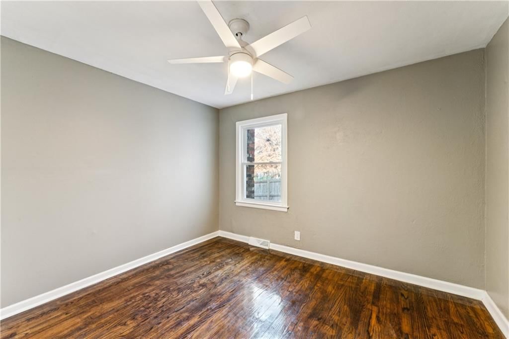 4456 N Bellefontaine Avenue — photo 29