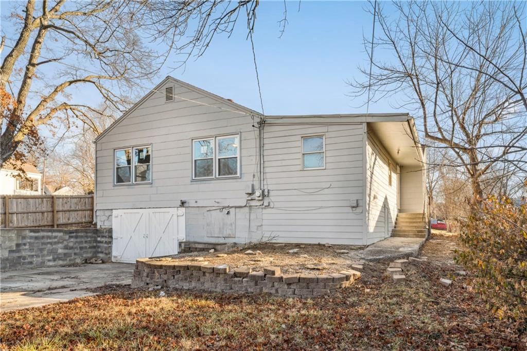 4456 N Bellefontaine Avenue — photo 36