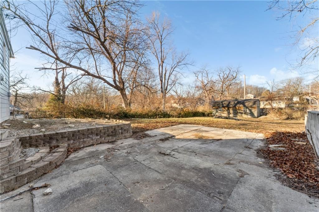 4456 N Bellefontaine Avenue — photo 39