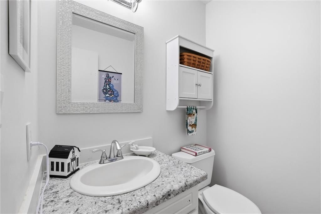 522 Forestglen Lane — photo 13