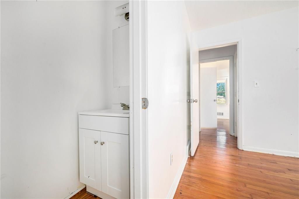 801 N Redwood Drive — photo 9