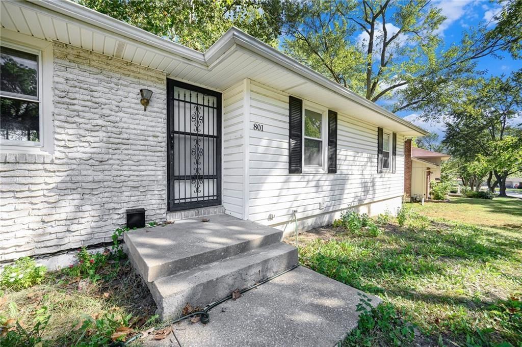 801 N Redwood Drive — photo 19
