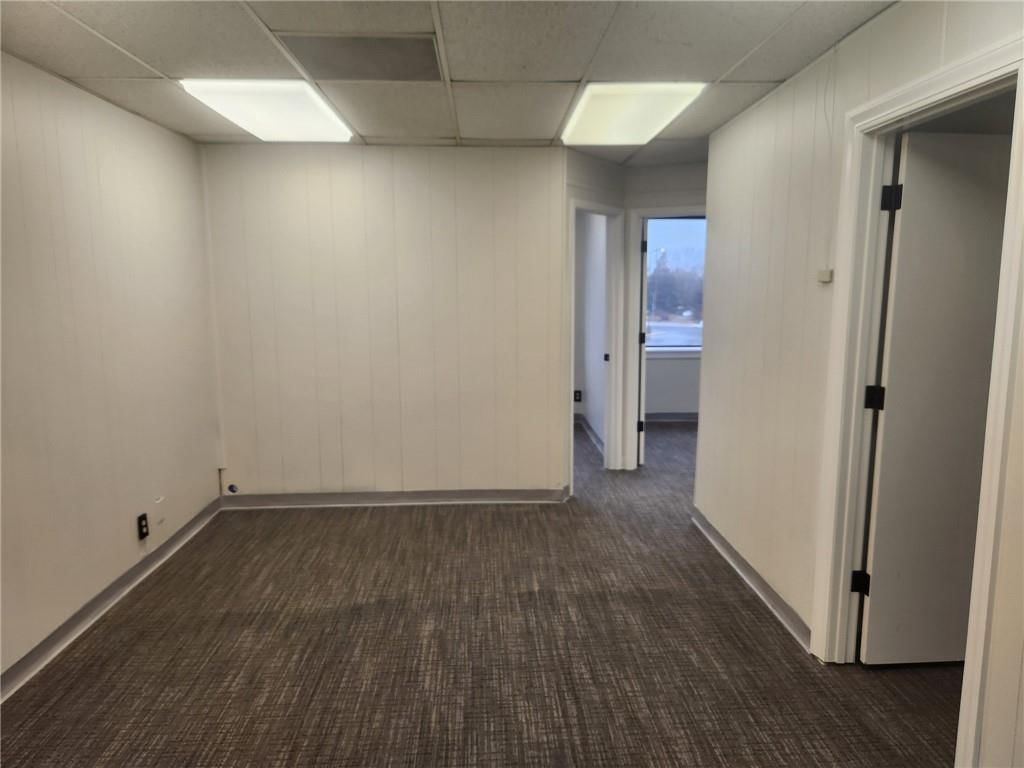 7667 NW Prairie View Road — photo 3