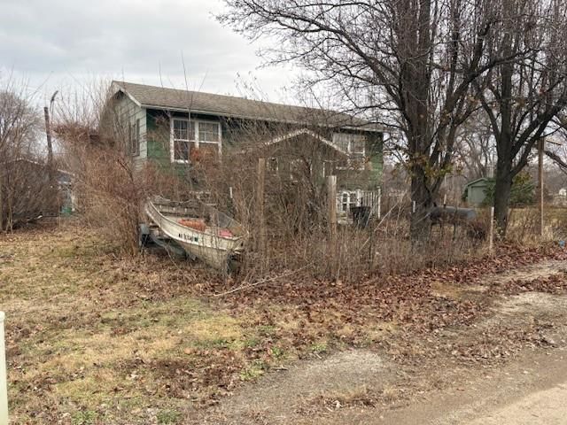 502 W Walnut Street — photo 2