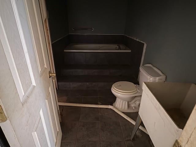502 W Walnut Street — photo 17
