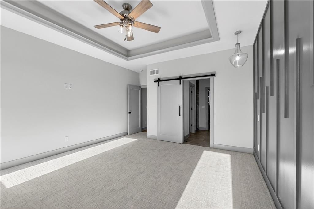 2704 NE Amanda Lane — photo 33