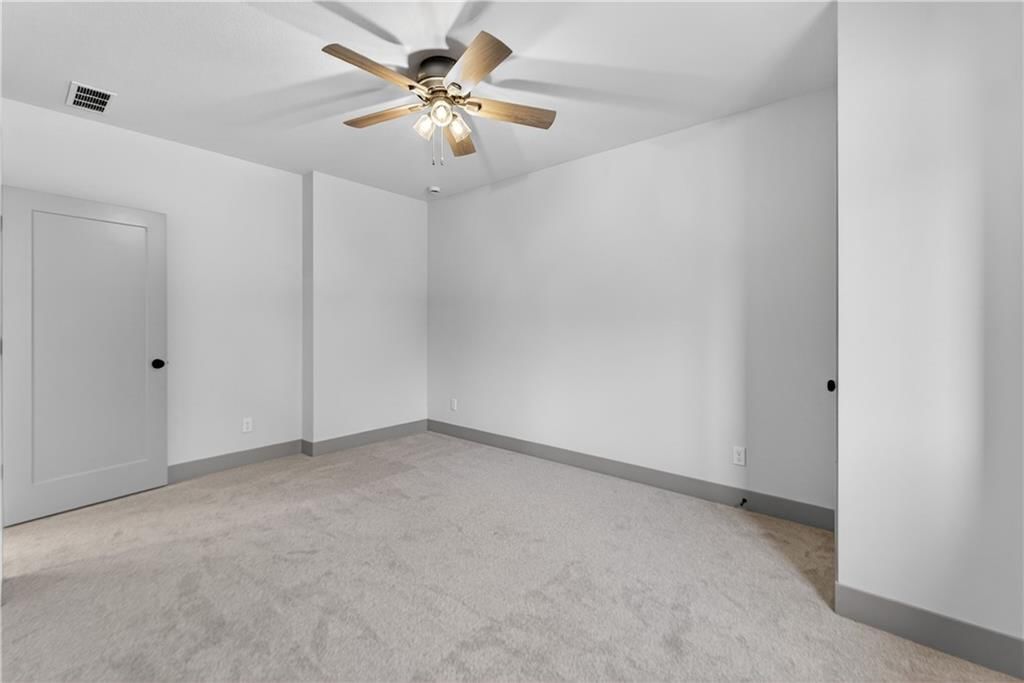 2704 NE Amanda Lane — photo 46